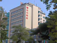 Emperor Hotel Các khách sạn ở Taipei Railway Station