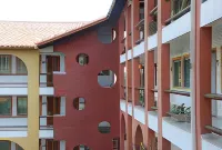Brisa da Costa Suites Hotels in Макае