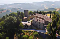 Castello di Petroia Dimora d'Epoca Hotels in Gubbio