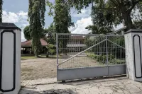 Rumah Pahoman Syariah Mitra RedDoorz Hotels in Pahoman