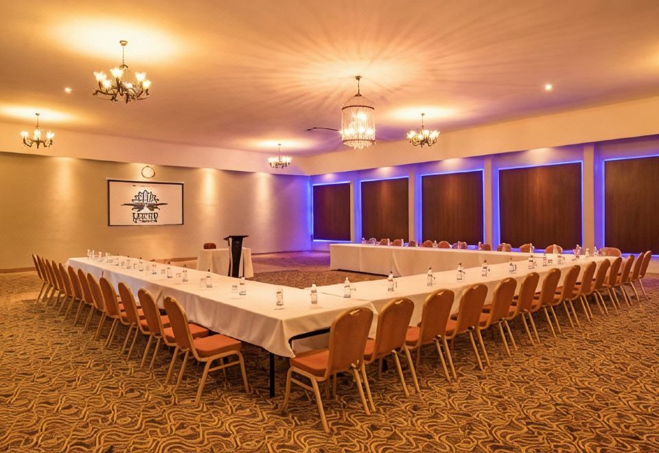 호텔 다이닝과 친절한 직원 서비스