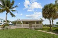 Parmer's Resort Hotel a Monroe County