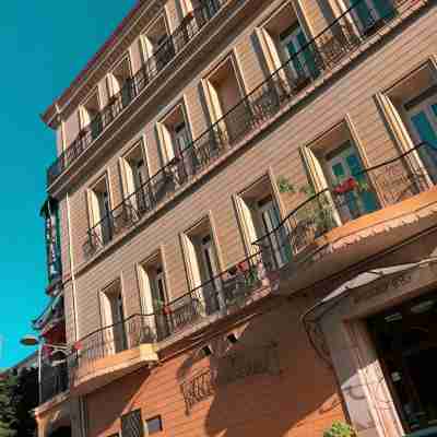 Hôtel d'Orient Hotel Exterior