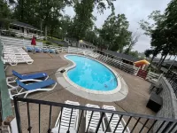 New Hope Lodge Hotels in Stockton