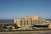 Hotel Solverde Spa and Wellness Center فنادق في إسبينيو