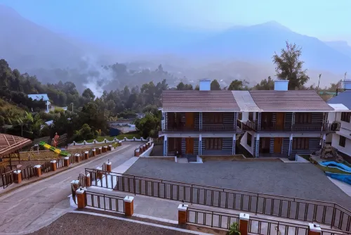 Moon Wings Mountain Resort Hotels in Kanthalloor