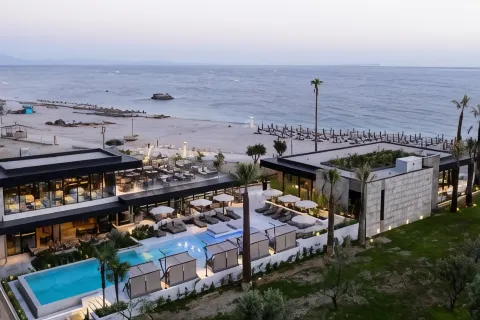 Prado Luxury Hotel
