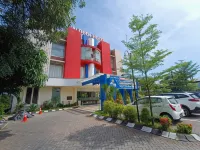 Halogen Hotel Airport Surabaya - Pysäköinti