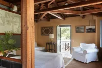 Bratsera Boutique Hotel