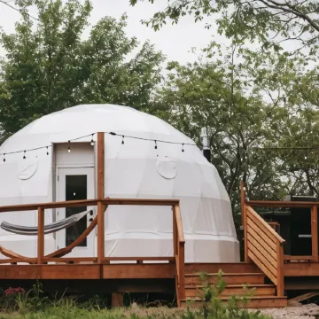 FlowEdge Riverside Getaway