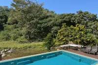 Tung Lakorn Farm - مسبح