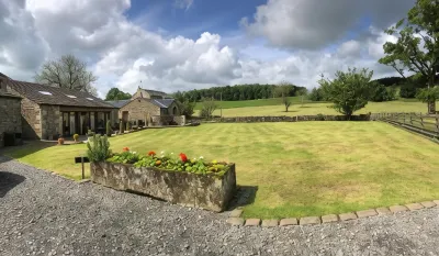 Green Grove Country House Hotels near Malham Cove