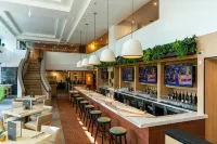 Sandman Hotel Vancouver Downtown