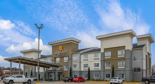 La Quinta Inn & Suites by Wyndham Fayetteville Hotel a Fayetteville