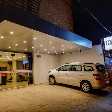 Hub Hotel