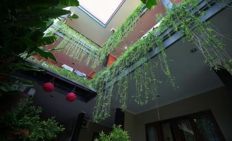 Rena Segara House Kuta