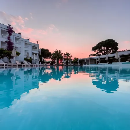 Marathon Beach Resort