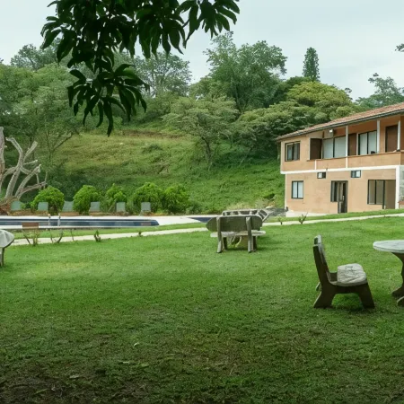 Tres Lagos Finca Hotel
