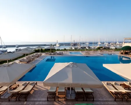 Yacht Club Hotels in Didim