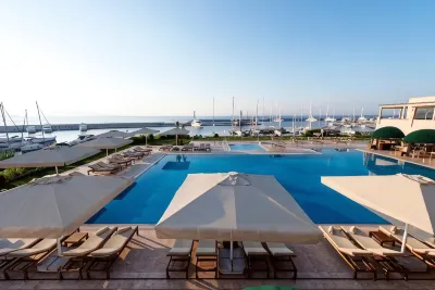 Yacht Club Hotels in Didim