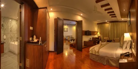 Hotel le Ruchi the Prince Отели в г. Майсур