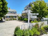 An English Garden Hotels in Dennis Port