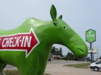 Pleasant Moose Lodge Hotels in Luce County