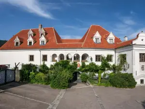 르네상스호텔 라펠베르거 호프 B&B