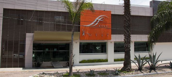Hotel St. George Hotels in Celaya