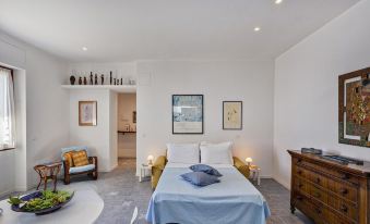 Yellow Suite Sul Lungomare di Recco by Wonderful Italy