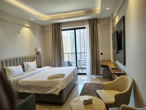 Celestial Manor Hotels in Ahmamau