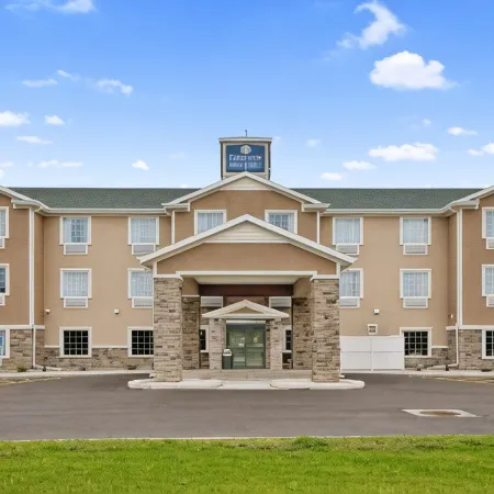 Cobblestone Hotel & Suites - Austin