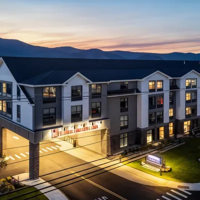 Hilton Garden Inn North Conway Hotels near Kahuna Laguna