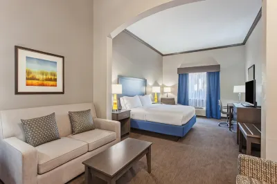 Holiday Inn Express & Suites Wharton Hotels in 