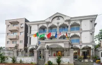 The Dreams Hotel