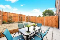 Cove Road Houses by Redwood Stays