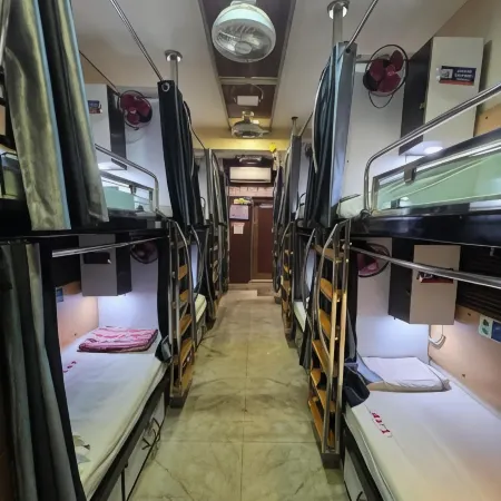 HOTEL AV DORMITORY