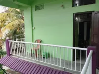 Ajem-Lar Homestay Hotel a 