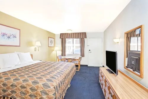 Travelodge by Wyndham Banning CA Near Casino/Outlet Mall