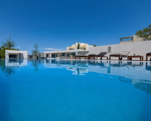 Seascape Luxury Residences Hotels in Agia Pelagia