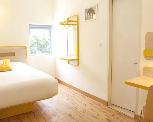 Bloomrooms @ Link Road Hotels near Sundar Nagar