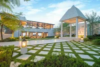 Surya Hotel & Cottages Prigen Hotels near Watu Delean Camp and Playground