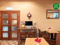 The Fisher Hotel Hotels near Hobe Fort