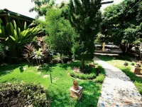 Monn Phu Phrai Các khách sạn gần Wat Pang An