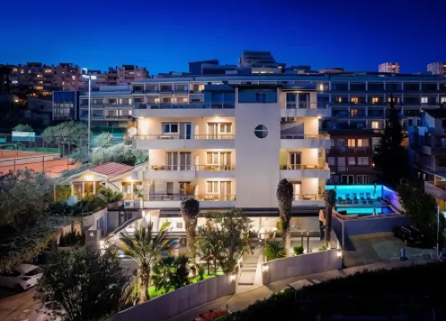 Boban Luxury Suites Отели рядом с достопримечательностью «Split Circus - Monty Python Bar»