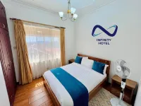 Infinity Hotel Kampala - balcony