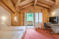 Hotel Berghof Amaranth - balcony