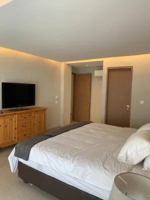 Seventh Avenue Penthouse Apartment Hotels in Hegarmanah