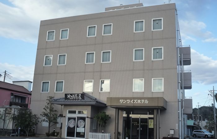 Sunrise Hotel