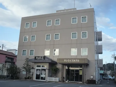 Sunrise Hotel Отели рядом со станцией Inzai-Makinohara Railway Station